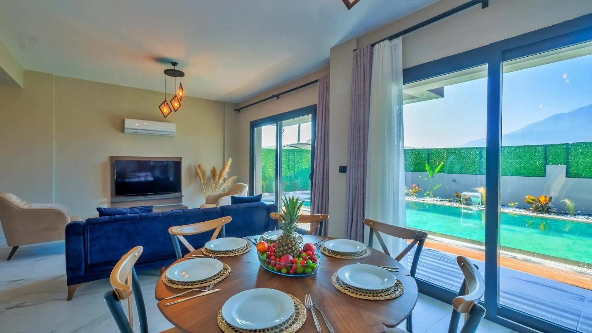 Fethiye 4 Bedroom Villa - 2159 Turkiet