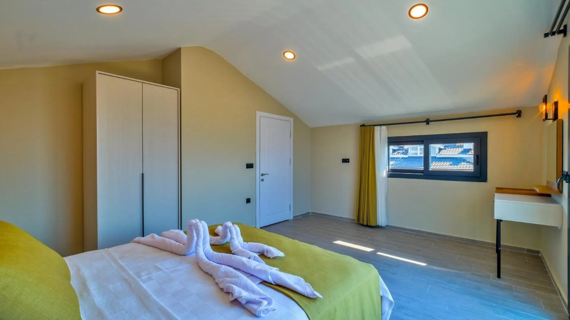Fethiye 4 Bedroom Villa - 2159