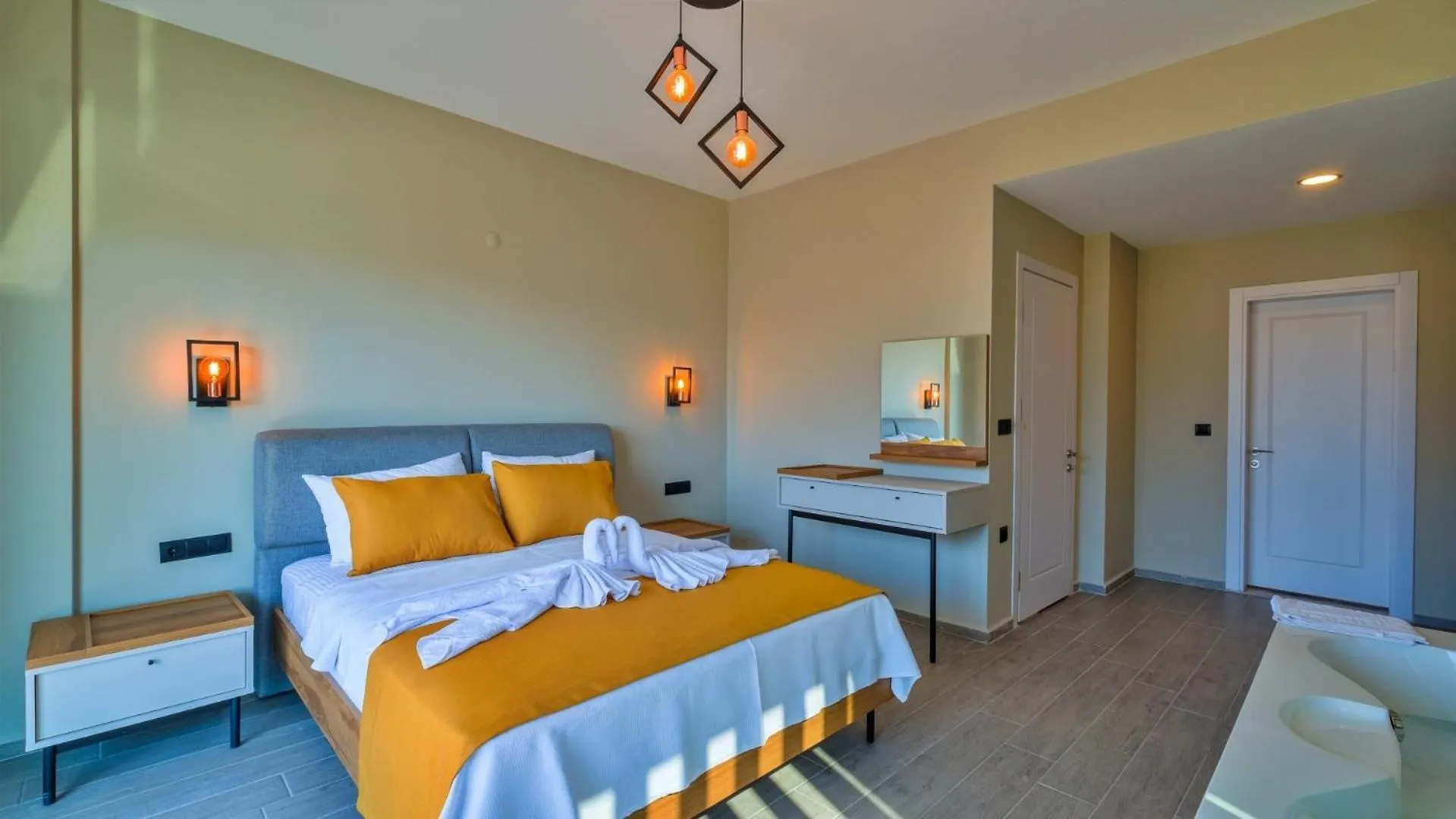 Fethiye 4 Bedroom Villa - 2159