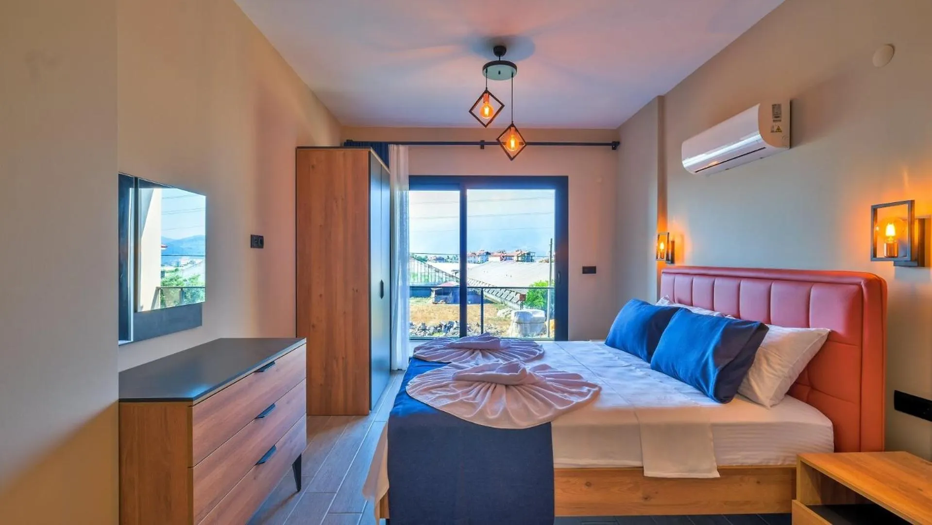 Fethiye 4 Bedroom Villa - 2159